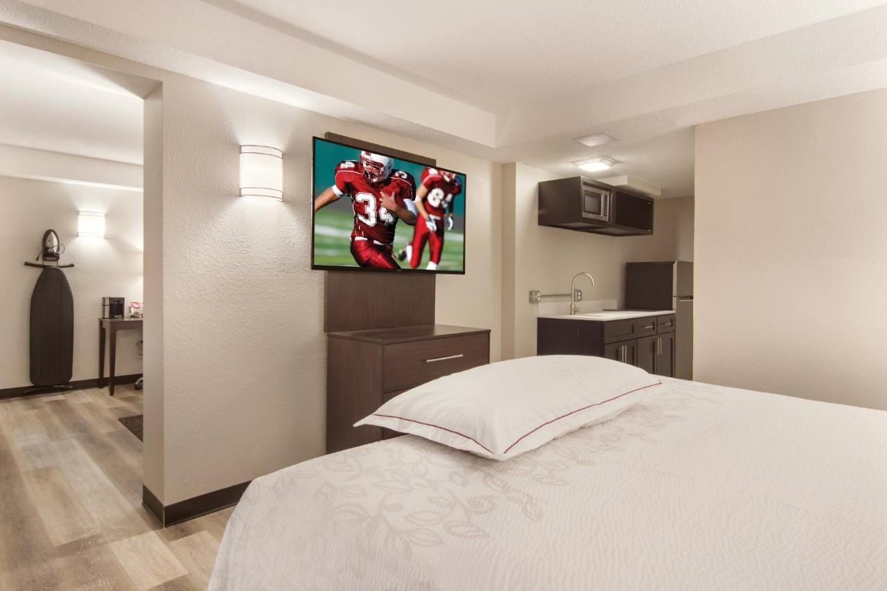 Red Roof Inn Plus & Suites Erie Zewnętrze zdjęcie