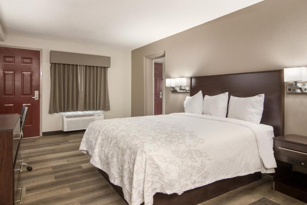 Red Roof Inn Plus & Suites Erie Zewnętrze zdjęcie